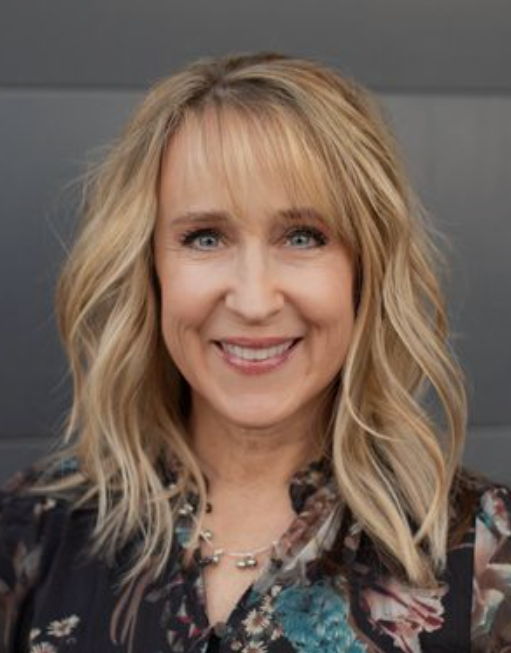 Lisa Lee, LAC